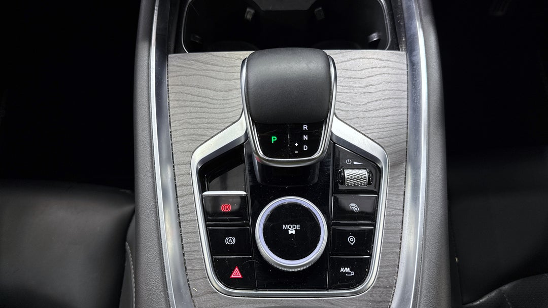 2024 Chery Tiggo 8 Pro Max Elite 2WD, Automatic, 20388 km, Gear Lever 