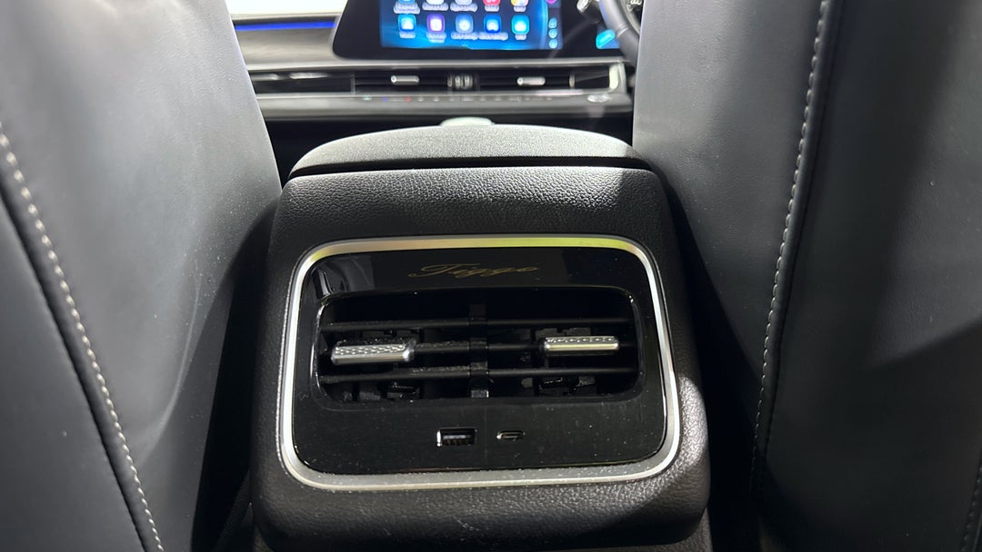 2024 Chery Tiggo 8 Pro Max Elite 2WD, Automatic, 20388 km, Rear A/C Vent