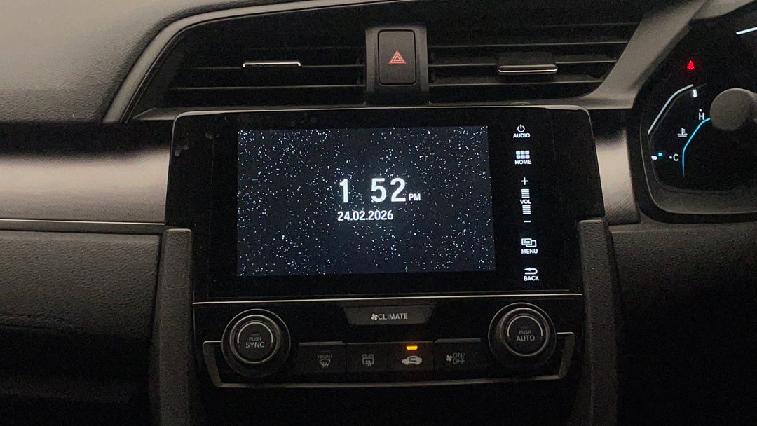 2017 Honda Civic Vti-l, Automatic, 52090 km, Infotainment System