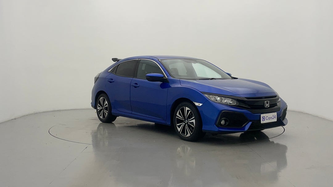 2017 Honda Civic Vti-l, Automatic, 52090 km, Right Front Diagonal (45- Degree) View