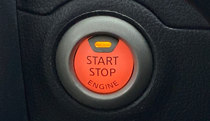 2018 Nissan Micra XV CVT, Petrol, Automatic, 65,935 km, Keyless Start/ Stop Button