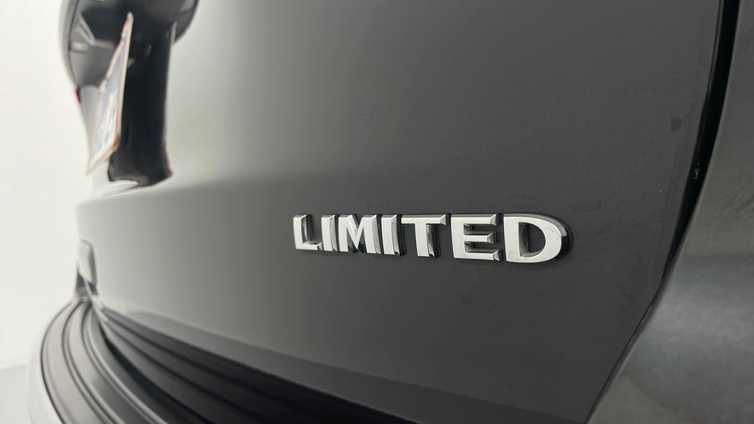 2015 Jeep Grand Cherokee Limited (4x4), Automatic, 85195 km, Badge (Boot Right Side)