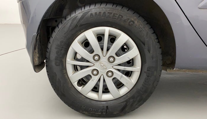 2013 Hyundai i10 SPORTZ 1.2 AT, Petrol, Automatic, 52,204 km, Right Rear Wheel