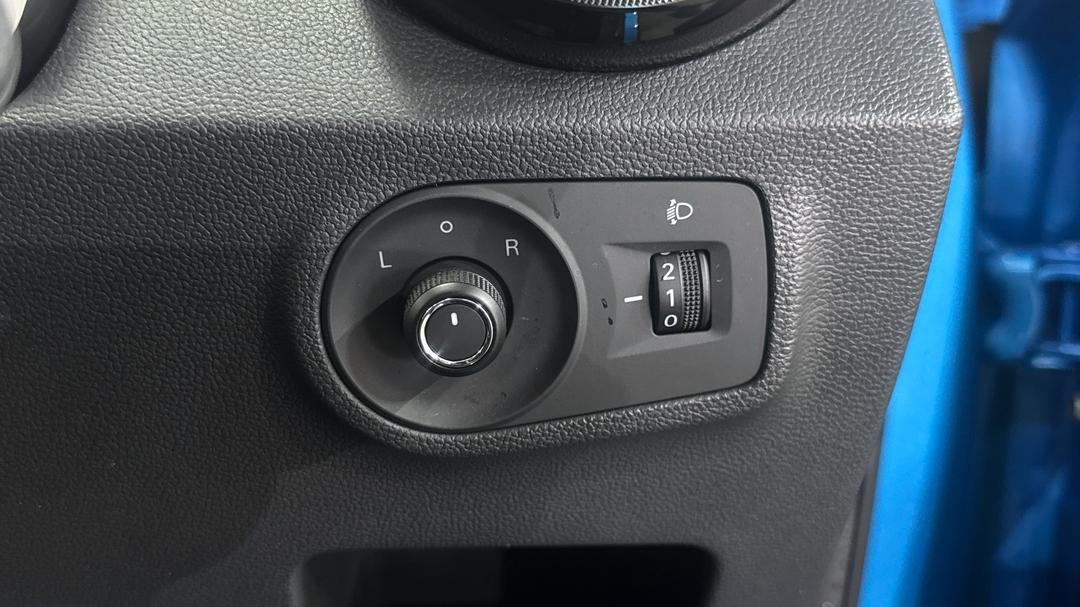 2023 MG ZS Excite, Automatic, 46603 km, Utility Switches/Buttons