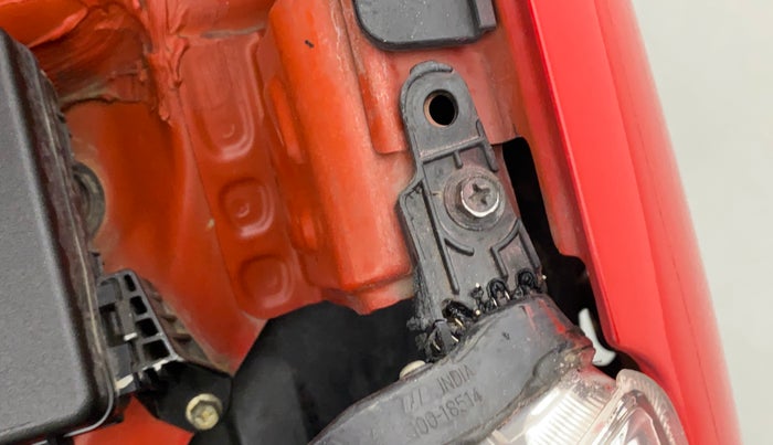 2017 Maruti Baleno DELTA PETROL 1.2, Petrol, Manual, 47,685 km, Left headlight - Clamp has minor damage