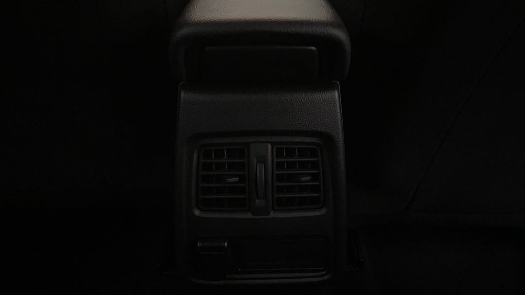Rear A/C Vent