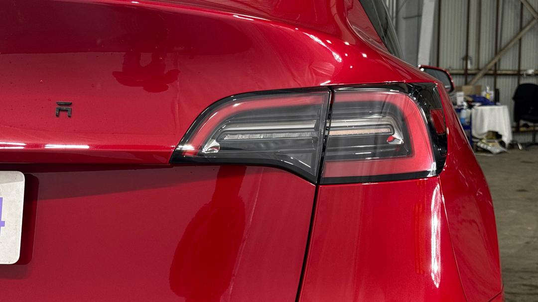 2022 Tesla Model Y Rear-wheel Drive, Automatic, 31139 km, Badge (Boot Right Side)