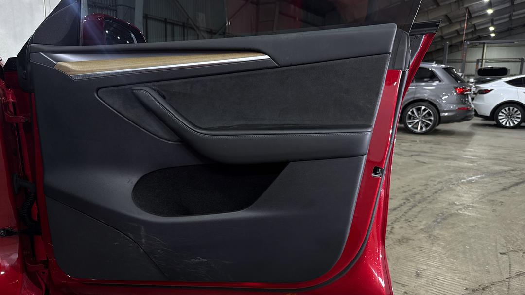 2022 Tesla Model Y Rear-wheel Drive, Automatic, 31139 km, Speaker View