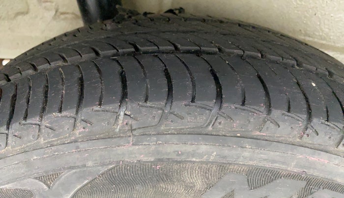 2019 Maruti New Wagon-R 1.0 VXI (O), Petrol, Manual, 25,972 km, Right Rear Tyre Tread