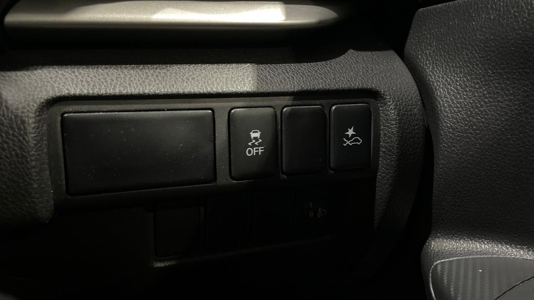 2023 Mitsubishi Eclipse Cross Es (2WD), Automatic, 45266 km, Utility Switches/Buttons