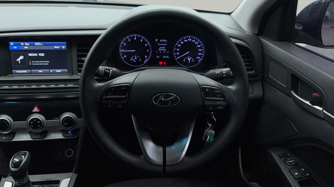2018 Hyundai Elantra Go, Automatic, 64710 km, Steering Wheel Close-up