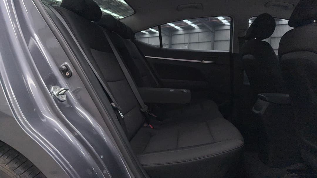 2018 Hyundai Elantra Go, Automatic, 64710 km, Right Side Rear Door Cabin View