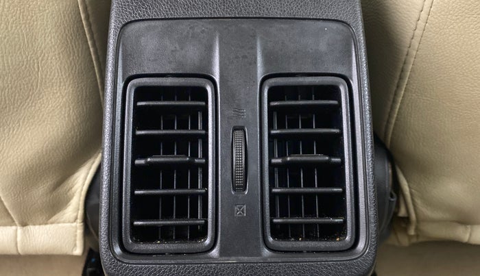 2014 Honda City V MT PETROL, Petrol, Manual, 67,249 km, Rear AC Vents