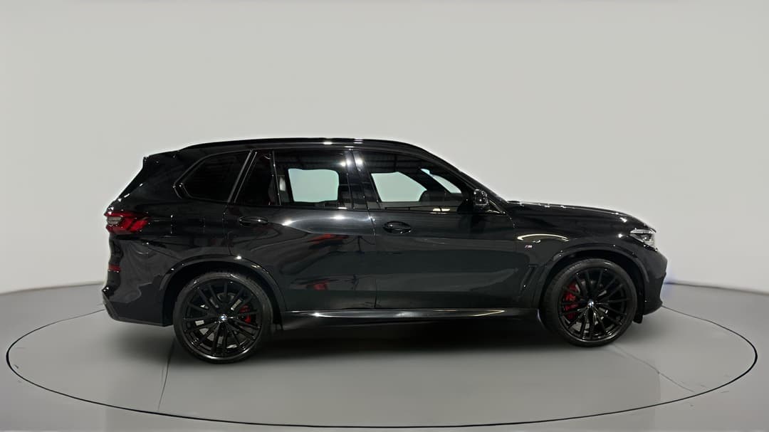 2021 BMW X5 xDrive30d, Automatic, 67438 km, Right Side View