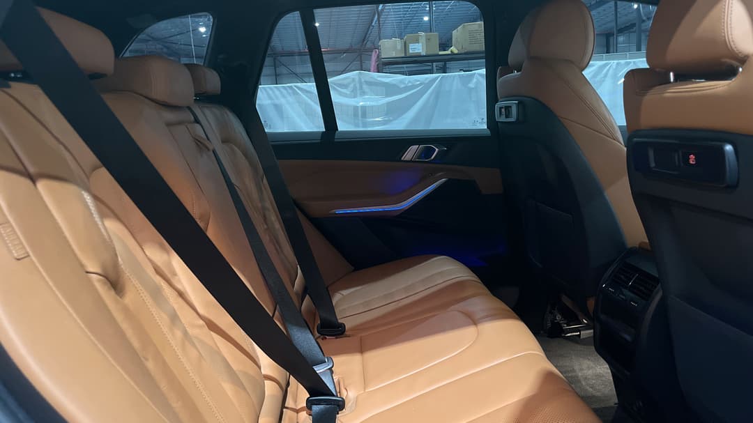 2021 BMW X5 xDrive30d, Automatic, 67438 km, Right Side Rear Door Cabin View