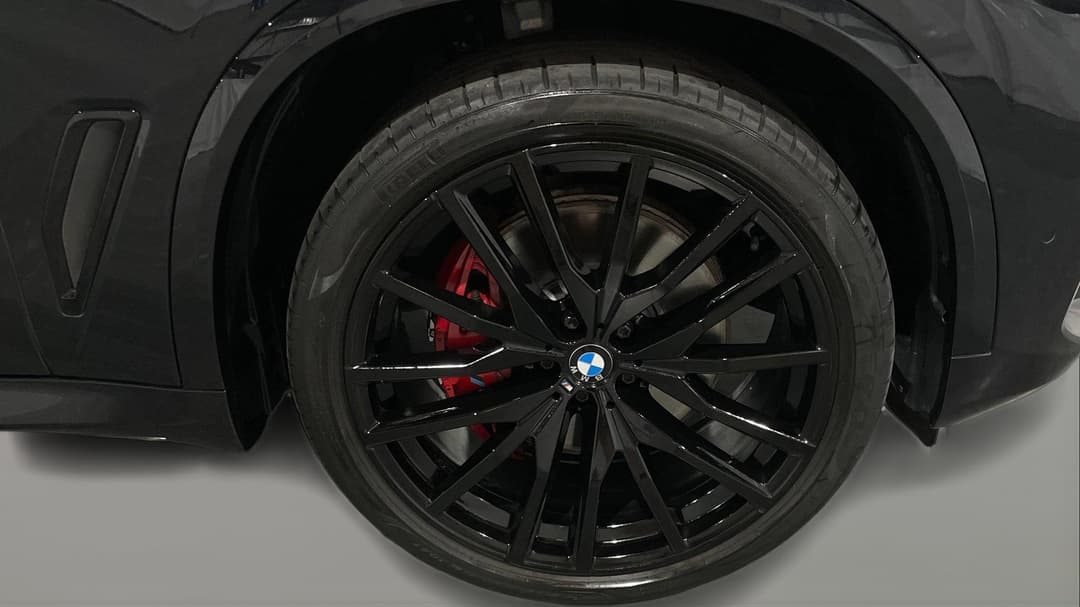 2021 BMW X5 xDrive30d, Automatic, 67438 km, Right Front Wheel