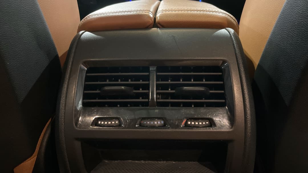 2021 BMW X5 xDrive30d, Automatic, 67438 km, Rear A/C Vent