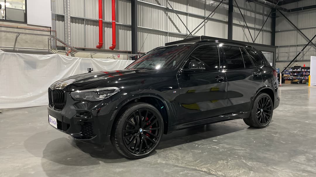 2021 BMW X5 xDrive30d, Automatic, 67438 km, Left Front Diagonal (45- Degree) View