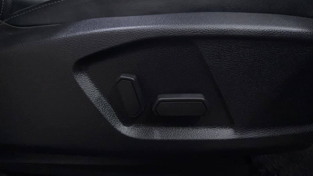 2020 Ford Everest Trend (4WD 7 Seat), Automatic, 71831 km, Drivers Side Adjustment Panel