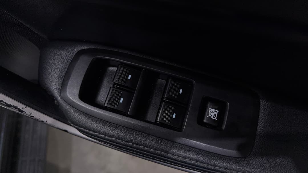 2020 Ford Everest Trend (4WD 7 Seat), Automatic, 71831 km, Drivers Side Door Panel Controls
