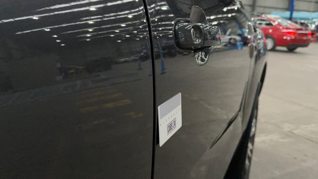 2020 Ford Everest Trend (4WD 7 Seat), Automatic, 71831 km, Doors Front RHS Dent