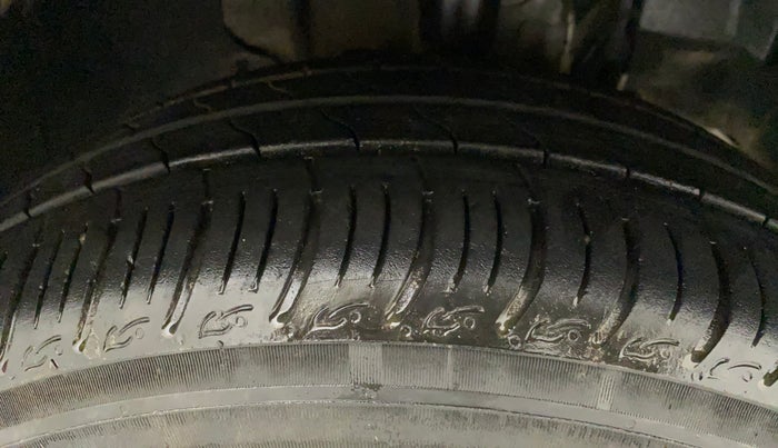 2022 Tata TIGOR XZ CNG, CNG, Manual, 11,085 km, Right Front Tyre Tread
