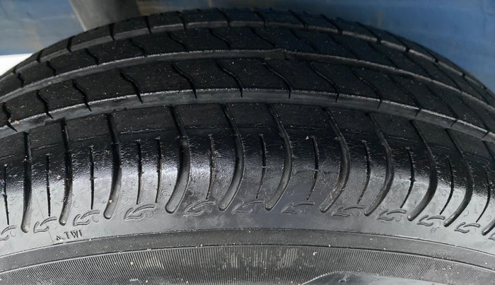 2019 Maruti S PRESSO VXI PLUS, Petrol, Manual, 20,918 km, Right Rear Tyre Tread