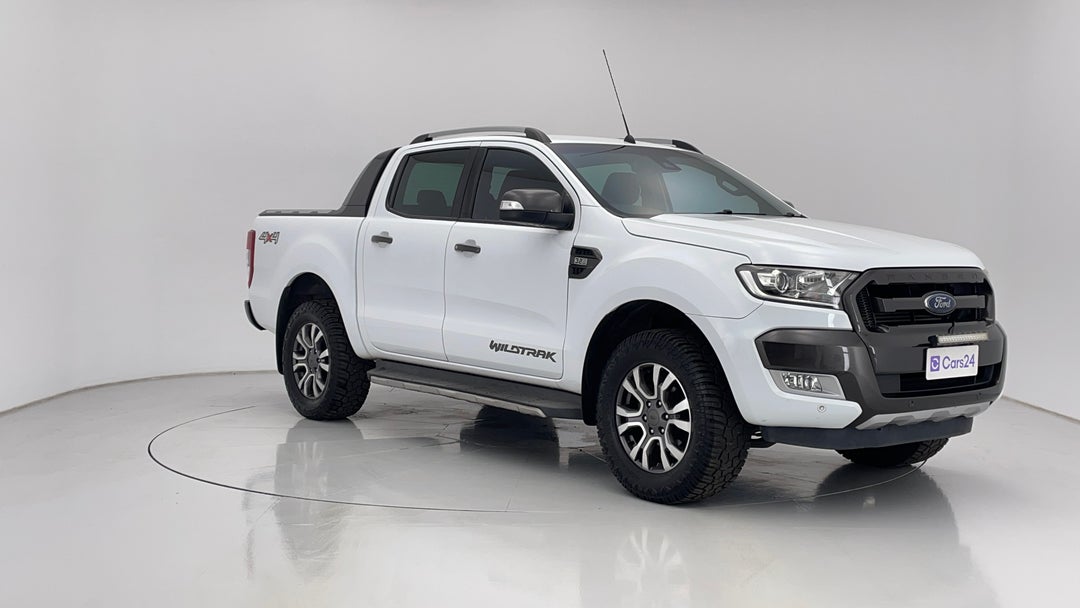 2017 Ford Ranger Wildtrak 3.2 (4x4), Automatic, 123549 km, Right Front Diagonal (45- Degree) View