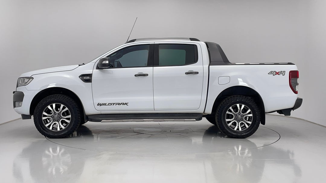 2017 Ford Ranger Wildtrak 3.2 (4x4), Automatic, 123549 km, Left Side View