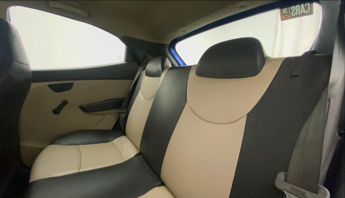 2016 Hyundai Eon ERA +, Petrol, Manual, 62,445 km, Right Side Rear Door Cabin