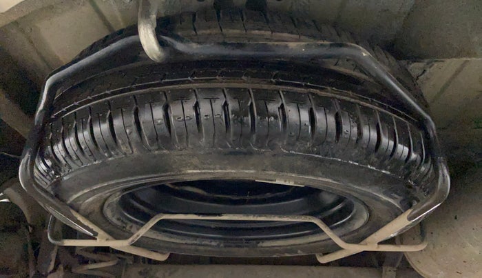 2019 Maruti XL6 ZETA SHVS, Petrol, Manual, 18,218 km, Spare Tyre