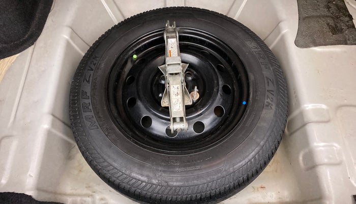 2010 Maruti Swift Dzire VXI, Petrol, Manual, 77,507 km, Spare Tyre