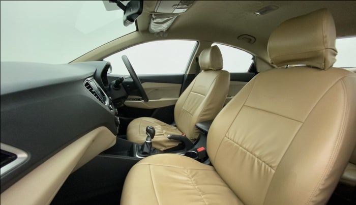 2019 Hyundai Verna 1.6 CRDI SX, Diesel, Manual, 86,659 km, Right Side Front Door Cabin