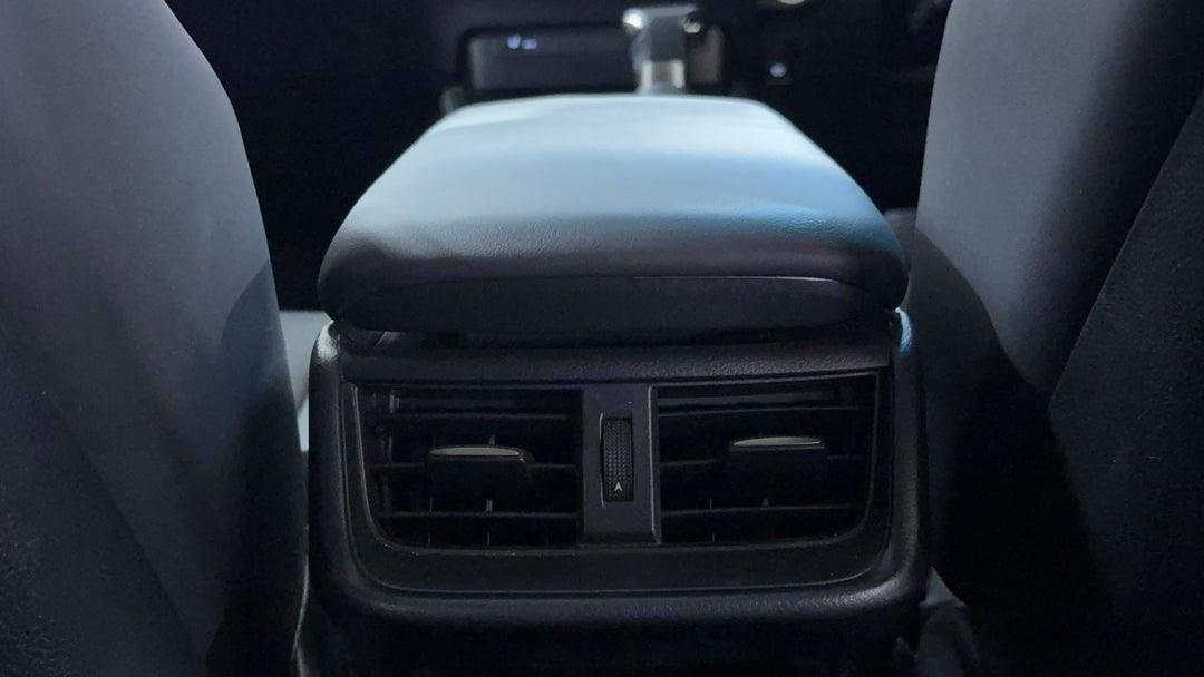 2023 Lexus Es250 Luxury, Automatic, 22652 km, Rear A/C Vent