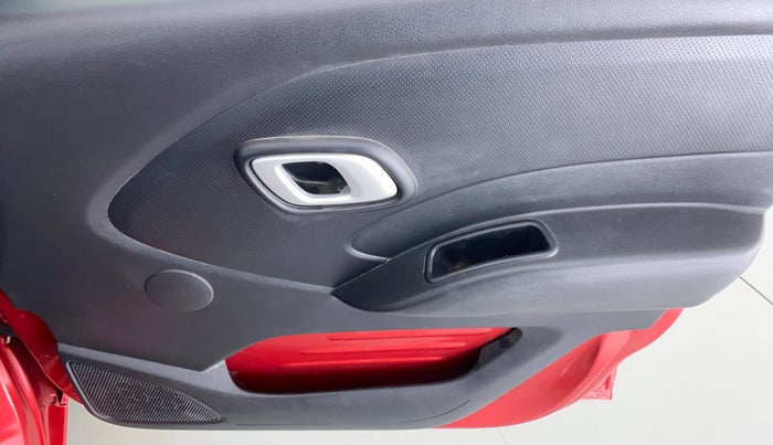 2018 Datsun Redi Go T(O) AT, Petrol, Automatic, 5,027 km, Driver Side Door Panels Control
