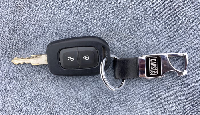 2018 Datsun Redi Go T(O) AT, Petrol, Automatic, 5,027 km, Key Close Up