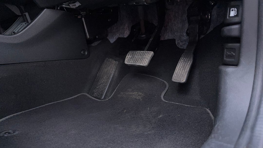 Pedals and Footmat