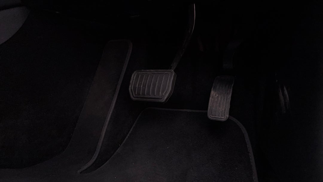 2023 Tesla Model 3 Rear-wheel Drive, Automatic, 38646 km, Pedals and Footmat