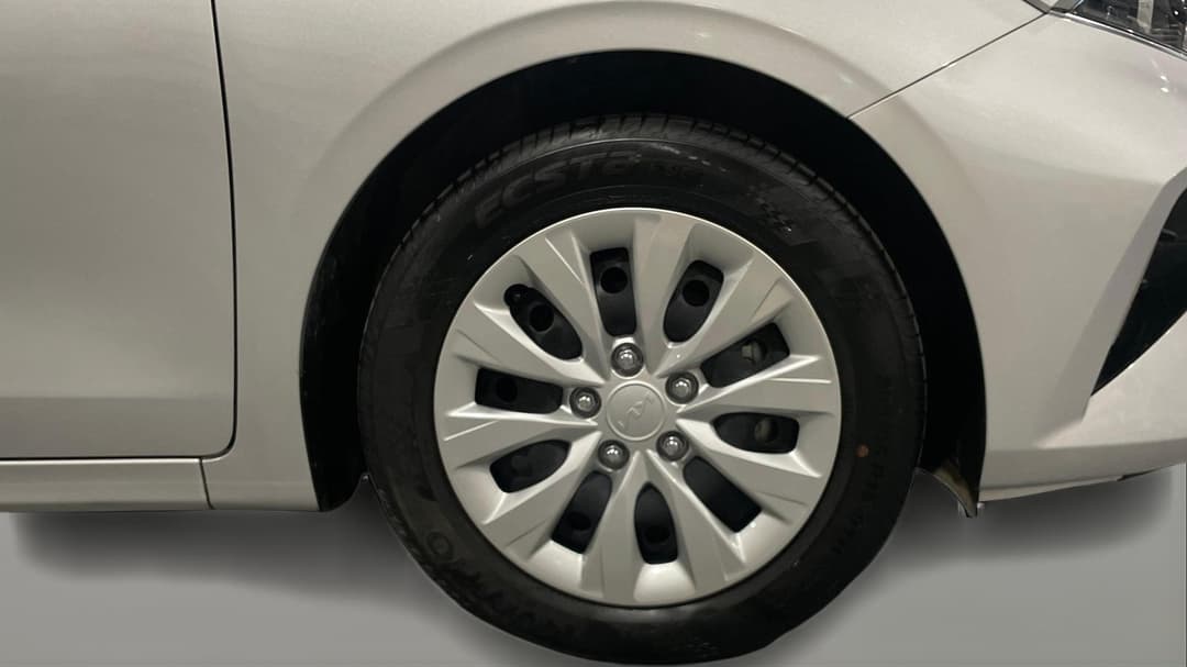 2024 Kia Cerato S, Automatic, 24258 km, Right Front Wheel