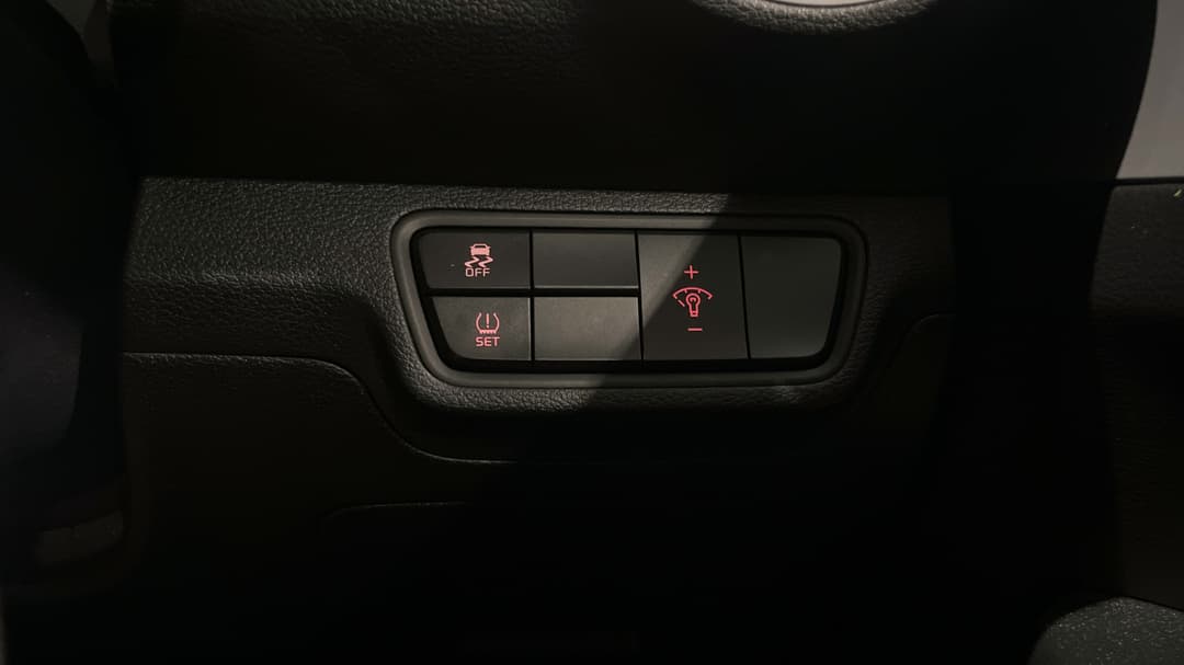 2024 Kia Cerato S, Automatic, 24258 km, Utility Switches/Buttons