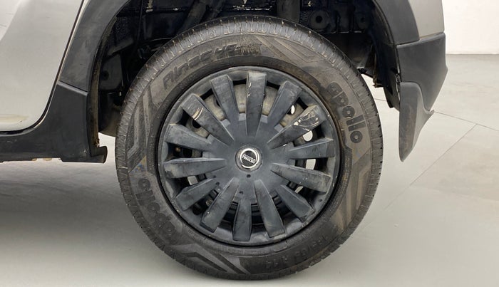 2016 Mahindra Kuv100 K4+ D 5 STR, Diesel, Manual, 48,559 km, Left Rear Wheel
