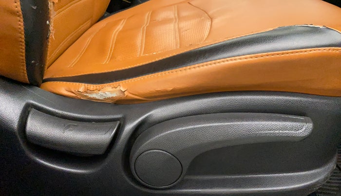 2015 Hyundai Creta SX PLUS 1.6 PETROL, Petrol, Manual, 45,522 km, Driver Side Adjustment Panel