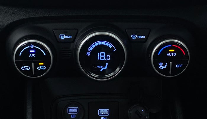 2019 Hyundai VENUE 1.0L Turbo GDI SX(O) MT, Petrol, Manual, 12,815 km, Automatic Climate Control