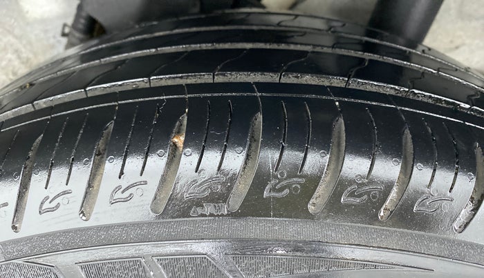 2019 Hyundai VENUE 1.0L Turbo GDI SX(O) MT, Petrol, Manual, 12,815 km, Left Rear Tyre Tread