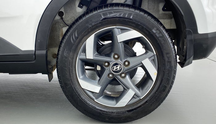 2019 Hyundai VENUE 1.0L Turbo GDI SX(O) MT, Petrol, Manual, 12,815 km, Left Rear Wheel