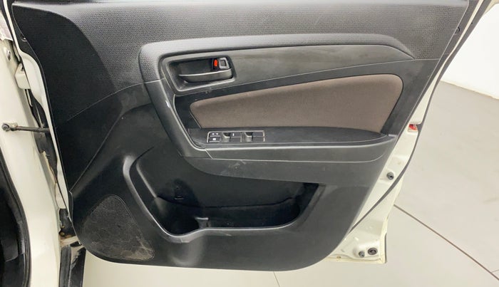 2021 Toyota URBAN CRUISER MID GRADE MT, Petrol, Manual, 37,122 km, Driver Side Door Panels Control