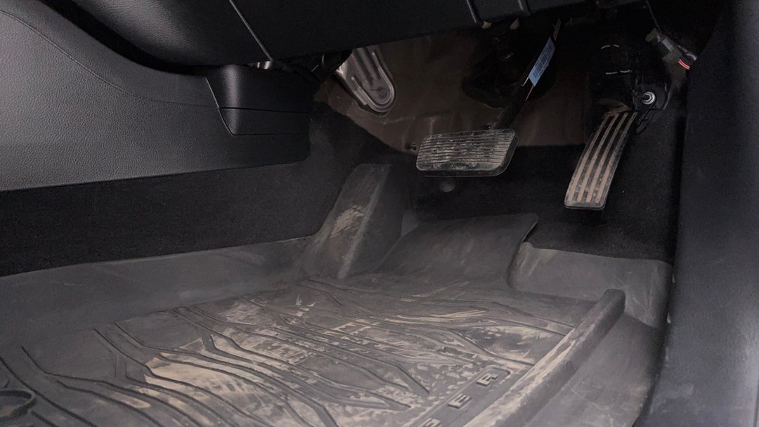 2021 Ford Ranger Sport 3.2 (4x4), Automatic, 75430 km, Pedals and Footmat