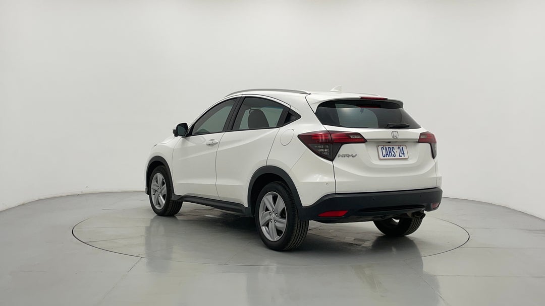 Left Back Diagonal (45- Degree) View