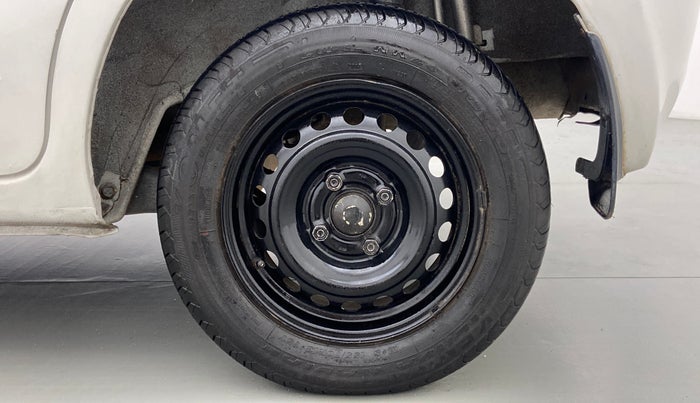 2014 Datsun Go T, Petrol, Manual, 22,453 km, Left Rear Wheel