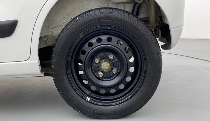 2013 Maruti Wagon R 1.0 VXI, Petrol, Manual, 71,616 km, Left Rear Wheel
